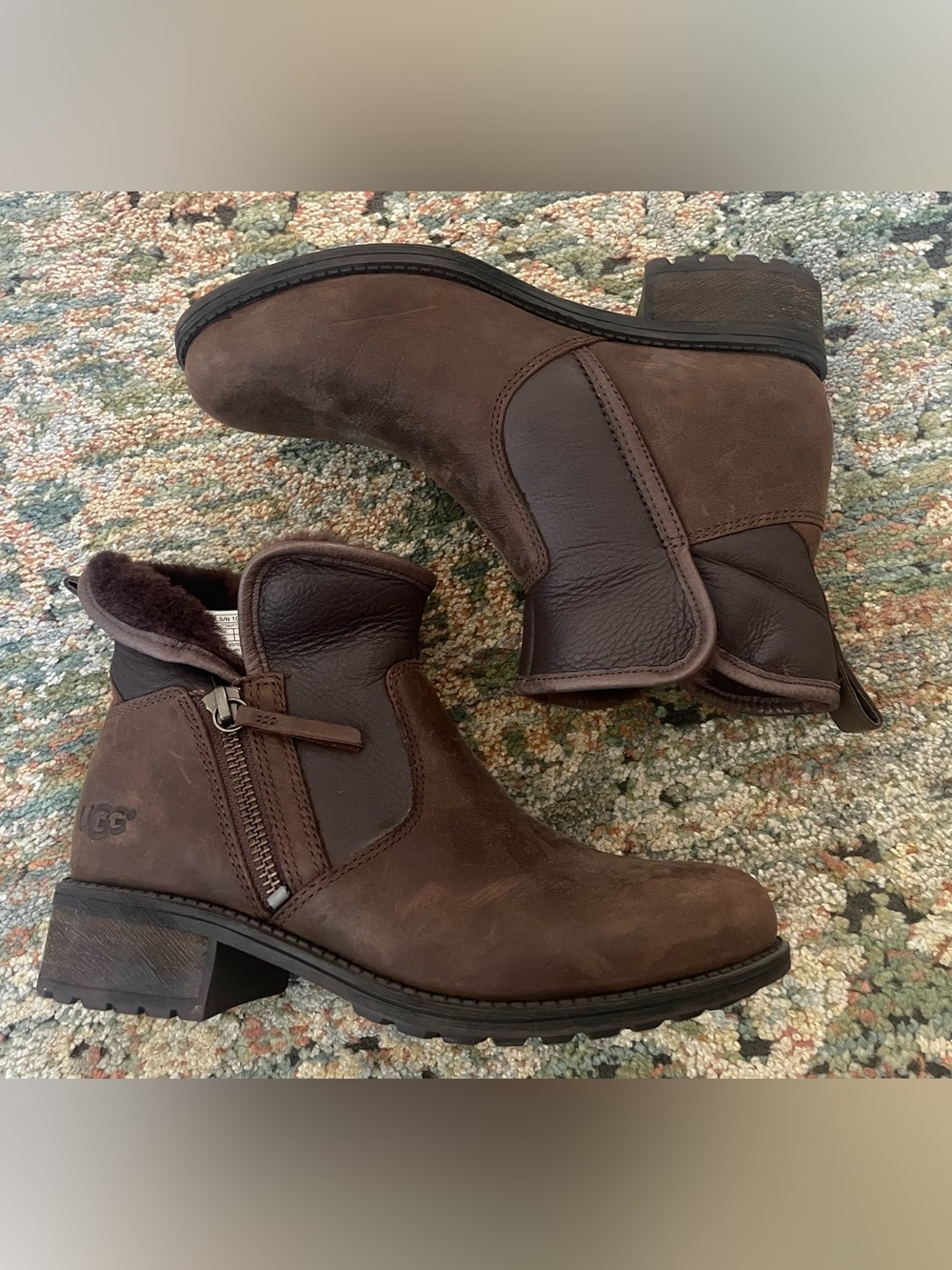 UGG Lavelle Brown Nubuck Leather Sherpa Lined Ankle Boots Size 6